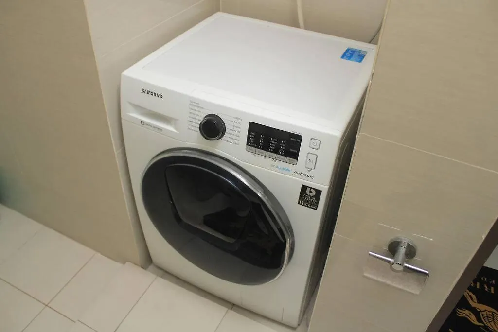 Apartment A2J Luxury 1Br Suite Near Venice Mall Bgc Taguig Manila Philippines